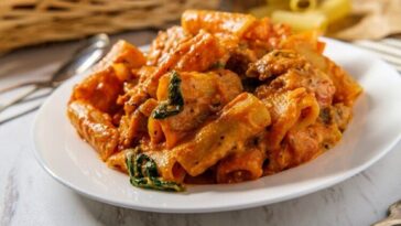 easy weeknight dinner for family kid friendly pasta bake recipe crystal karges nutrition registered dietitian nutritionist in san diego ca