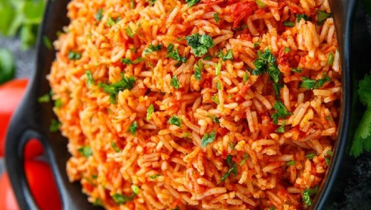 arroz con tomate especiado mexicano