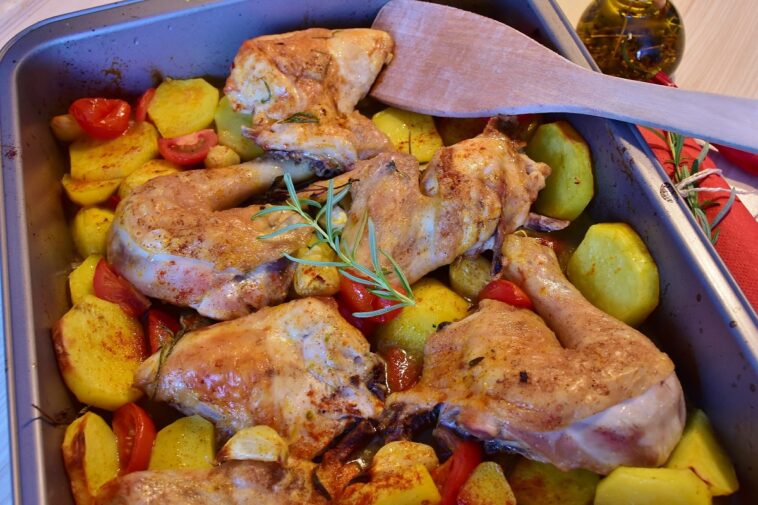 pollo con papas al horno